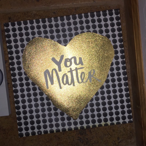 Room decor - Picture 4 of 7